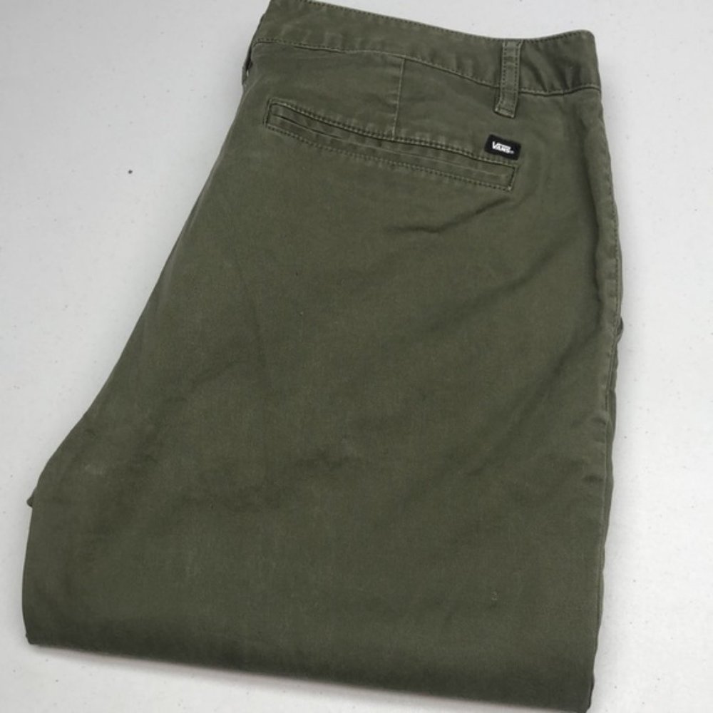 LIKE NEW CLASSIC VANS KHAKI COTTON SLACKS 11/30x30 ⭐️